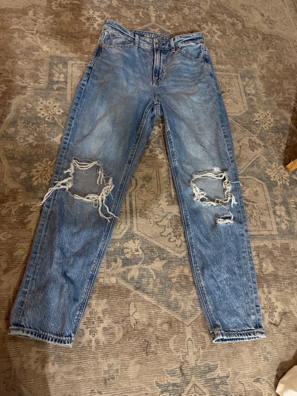 American Eagle Light Wash High-Rise Jeans